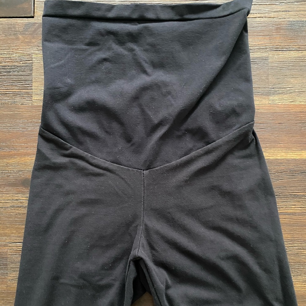 Motherhood Maternity Stretch Crop Belly Leggings - Picture 4 of 9